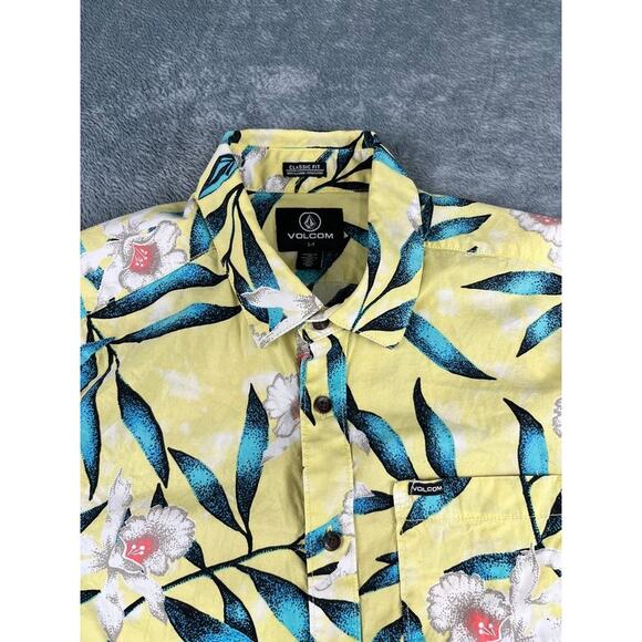 Men’s Volcom S Yellow Tropical Floral Short Sleeve Shirt – Excellent Condition - Picture 4 of 11